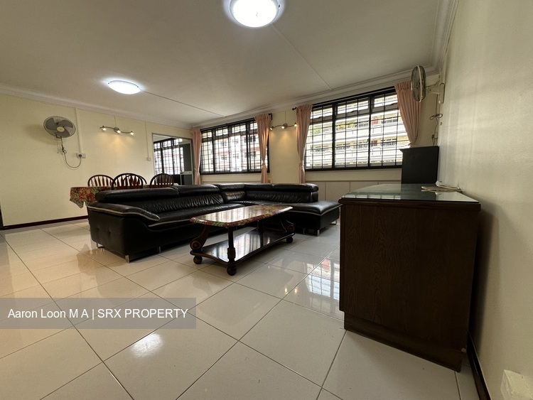Blk 304 Tampines Street 32 (Tampines), HDB 5 Rooms #551347671